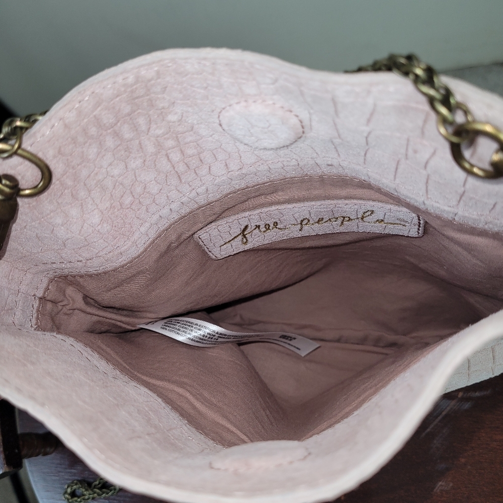 Purse - Picture 3 of 3